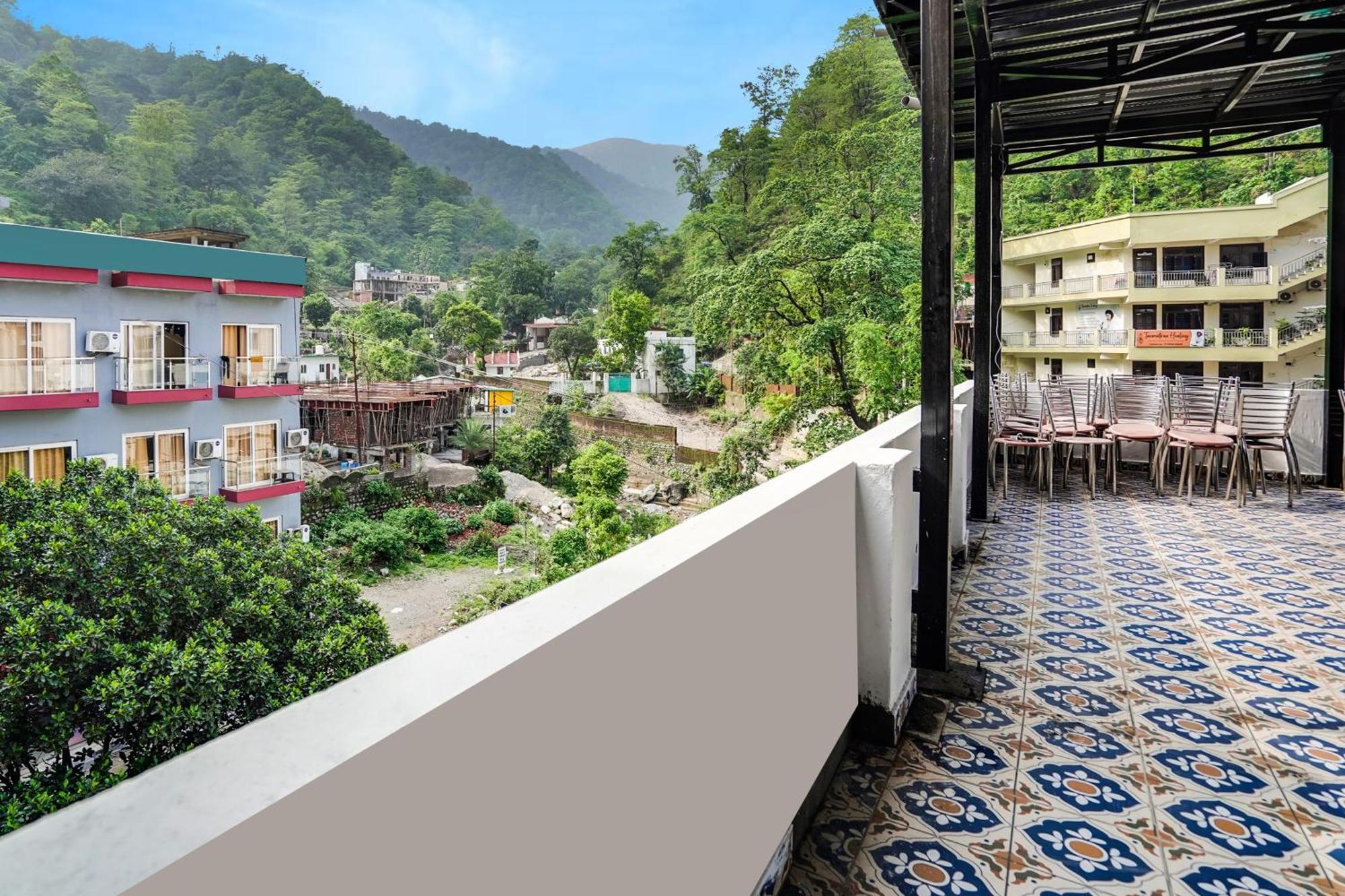 Super Townhouse Tapovan Ngoại thất bức ảnh